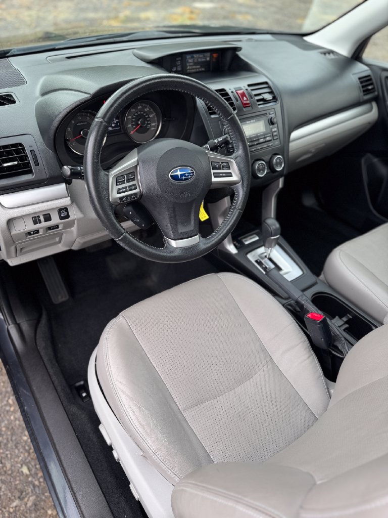 Used 2014 Subaru Forester 2.5i Limited w/ Popular Package #1 AWD/4WD image 30