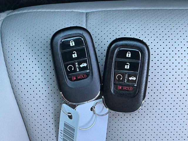Certified 2025 Honda Accord EX-L image 19