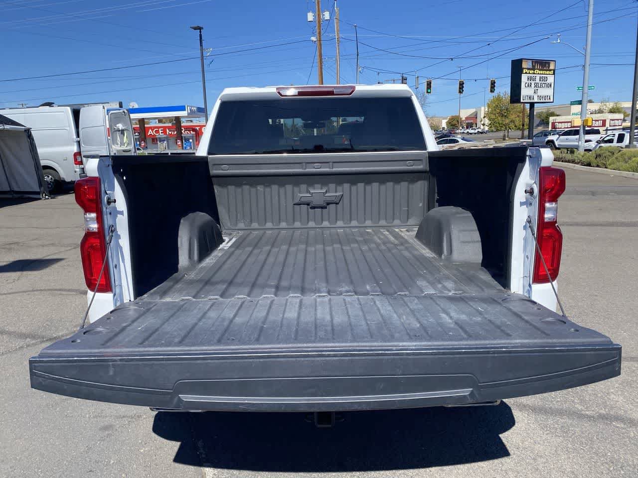 Used 2020 Chevrolet Silverado 1500 RST AWD/4WD image 22