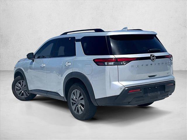 Used 2024 Nissan Pathfinder SV FWD image 13