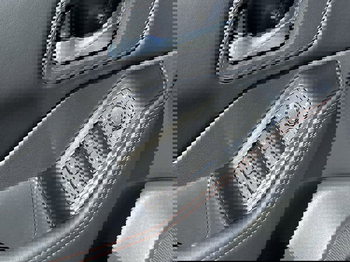 New 2026 Nissan Rogue Rock Creek image 17