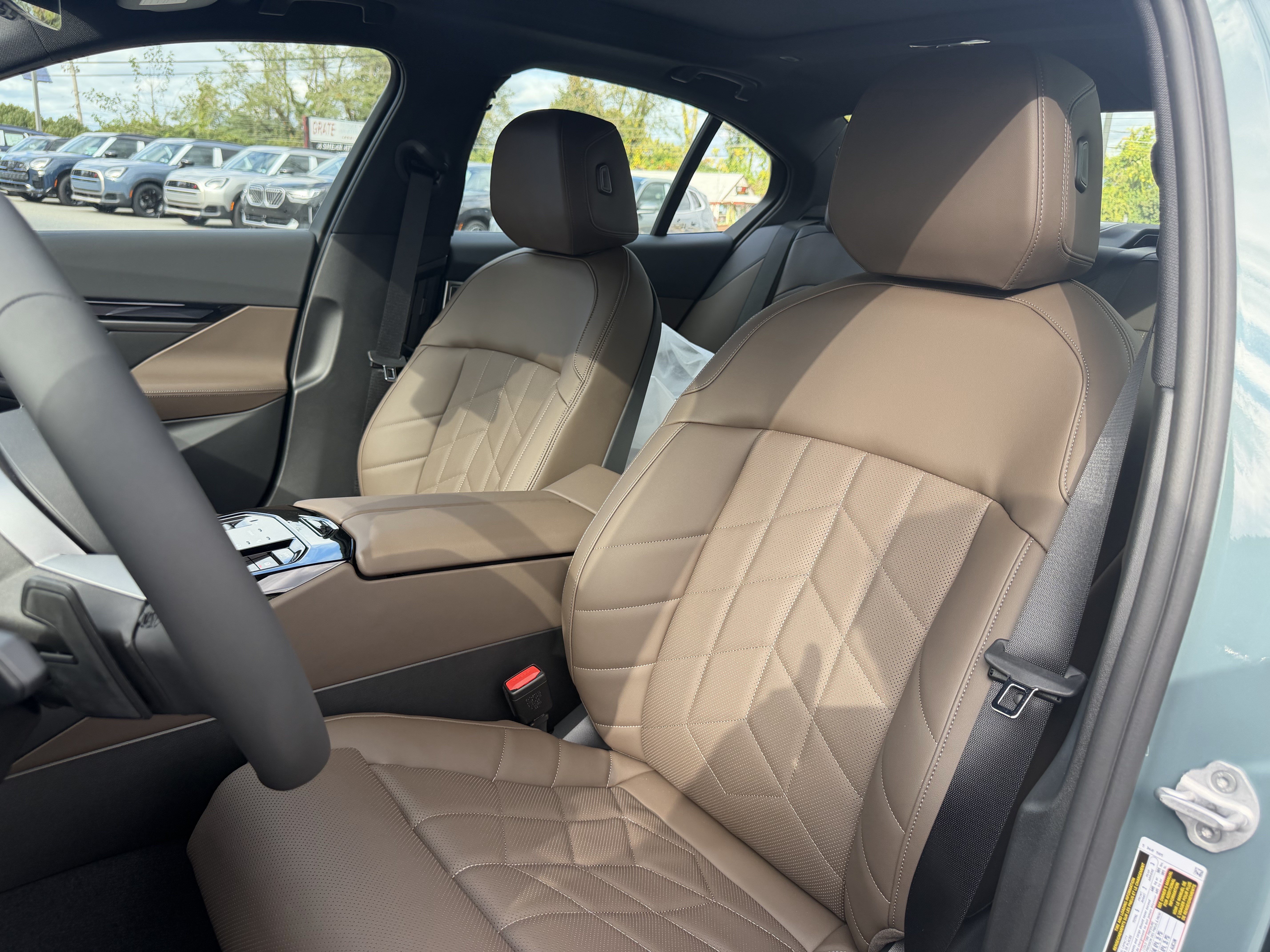 New 2027 BMW 530i xDrive w/ M Sport Package AWD/4WD image 8