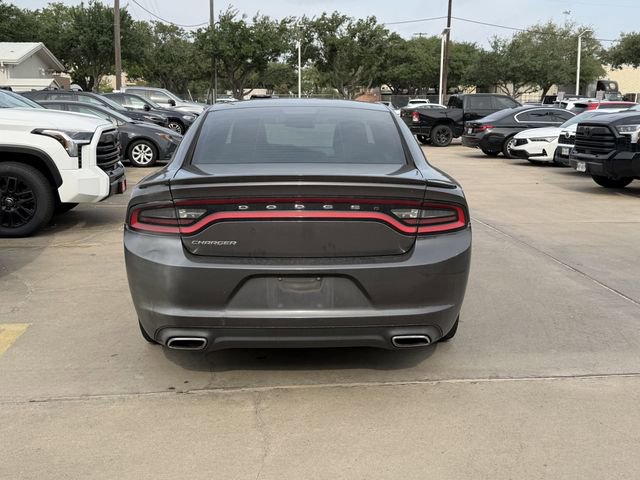Used 2016 Dodge Charger SE w/ Sport Appearance Group RWD image 6