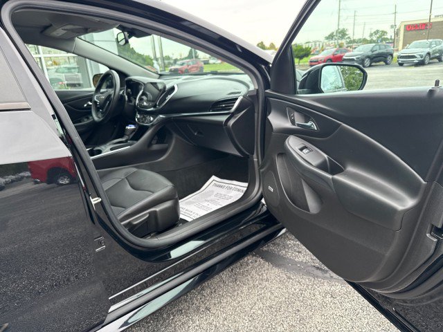 Used 2017 Chevrolet Volt Premier FWD image 29