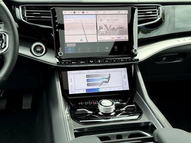 New 2026 Jeep Grand Wagoneer Summit AWD/4WD image 18