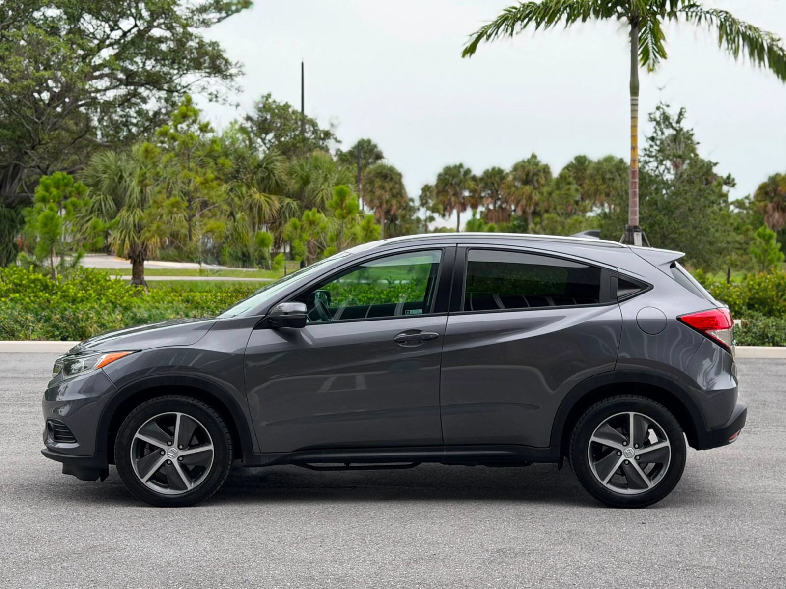 Used 2022 Honda HR-V EX image 8