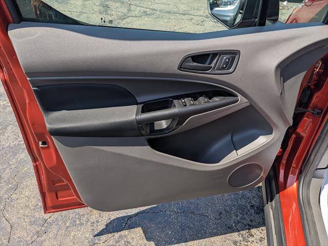 Used 2022 Ford Transit Connect XL FWD image 10