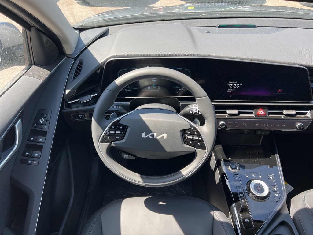 New 2025 Kia Niro EX w/ EX Cold Weather Package image 11