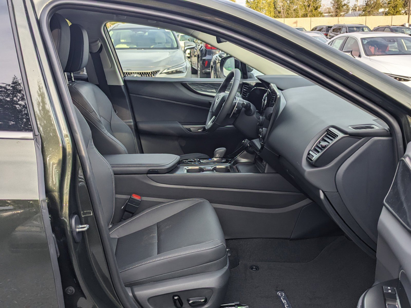 New 2025 Lexus NX 350 AWD w/ Premium Package image 8