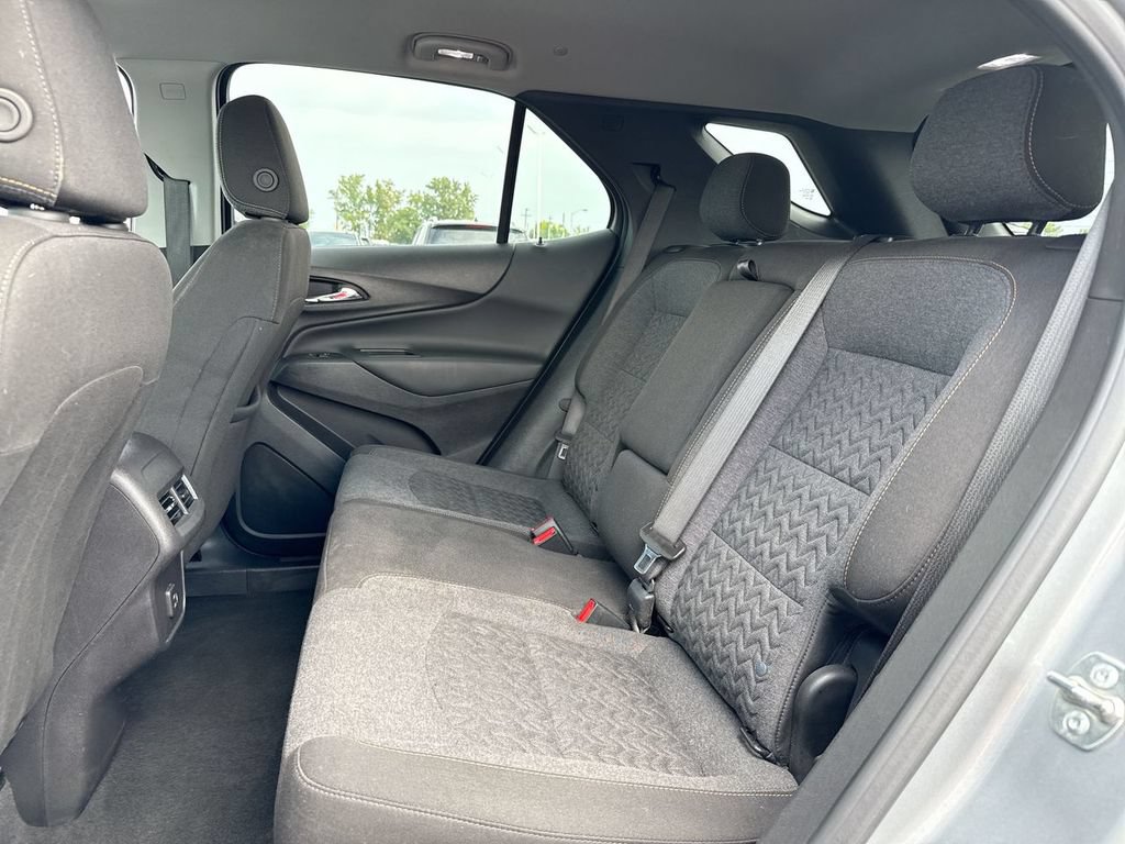 Used 2024 Chevrolet Equinox LT AWD/4WD image 23
