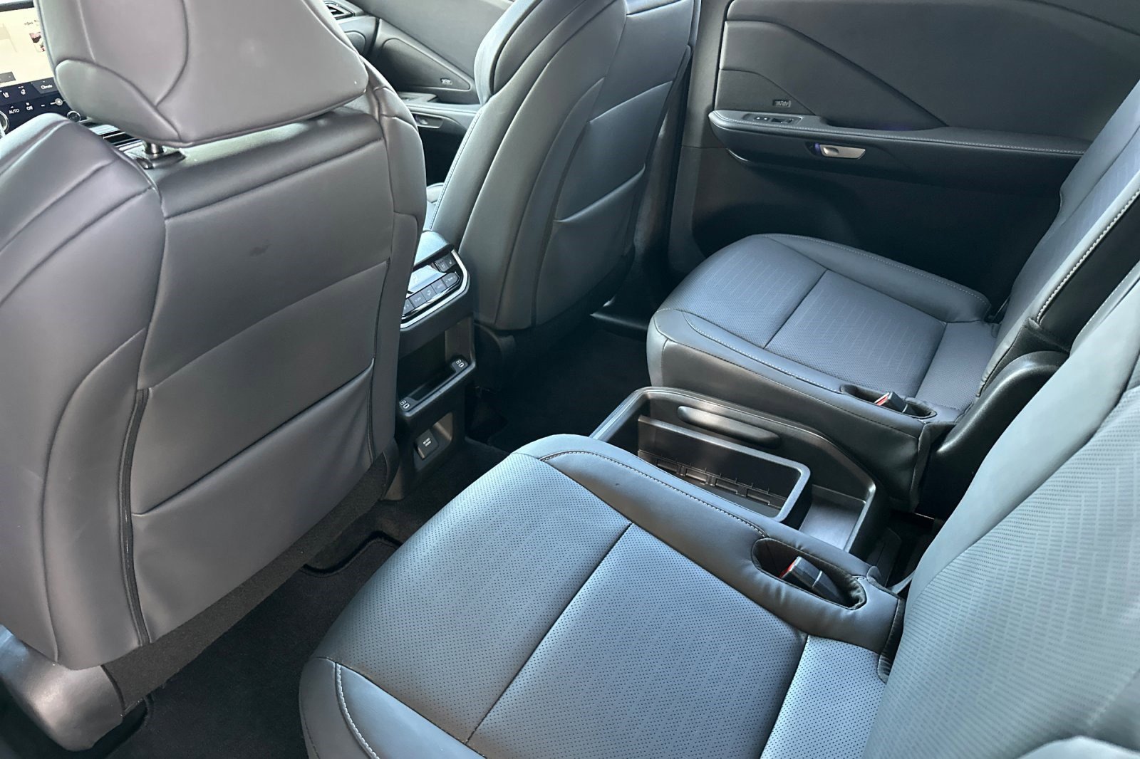 Certified 2025 Lexus TX 500h AWD w/ Technology Package image 15