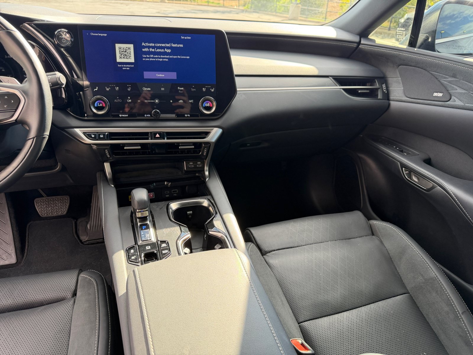 Used 2026 Lexus RX 450h AWD w/ Convenience Package image 19