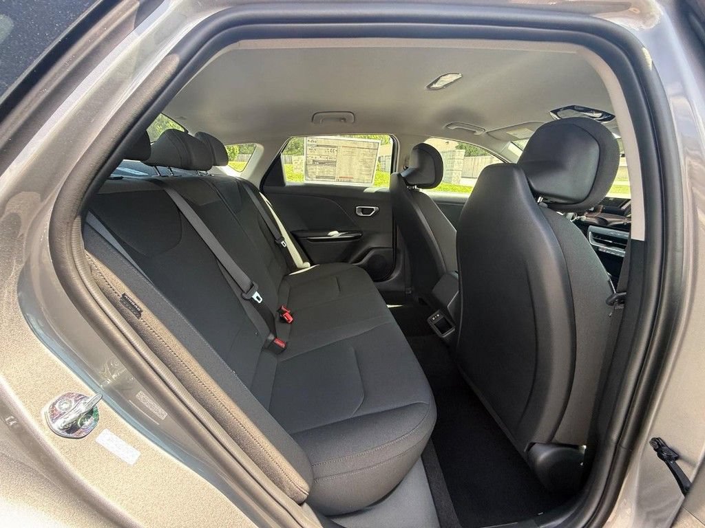 New 2026 Kia K4 FWD image 13