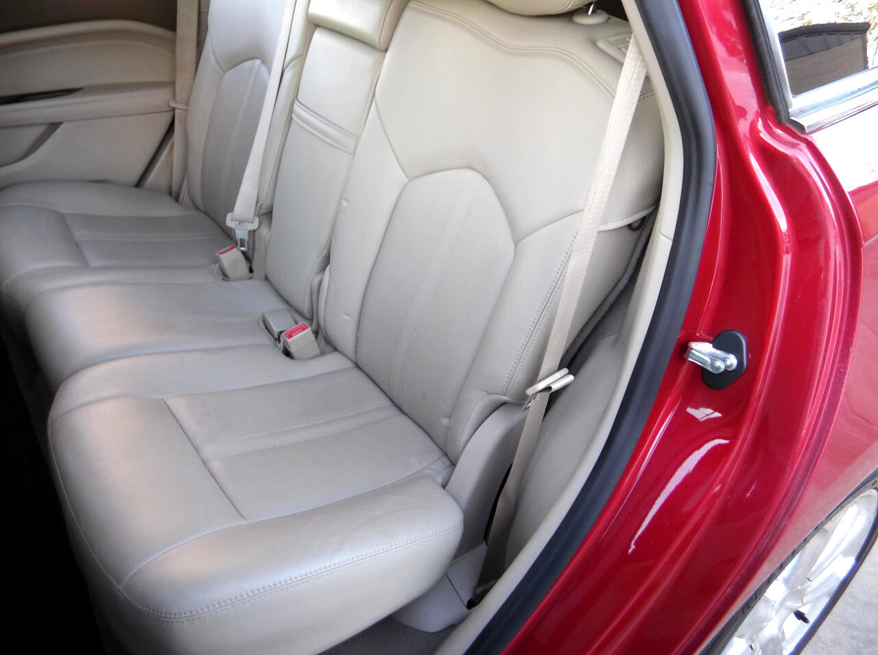 Used 2015 Cadillac SRX Performance w/ Driver Awareness Package FWD image 27