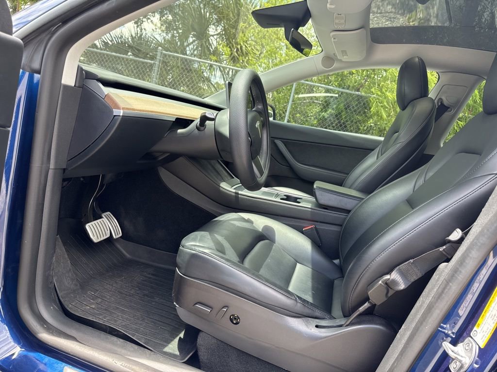 Used 2022 Tesla Model Y Performance AWD/4WD image 20