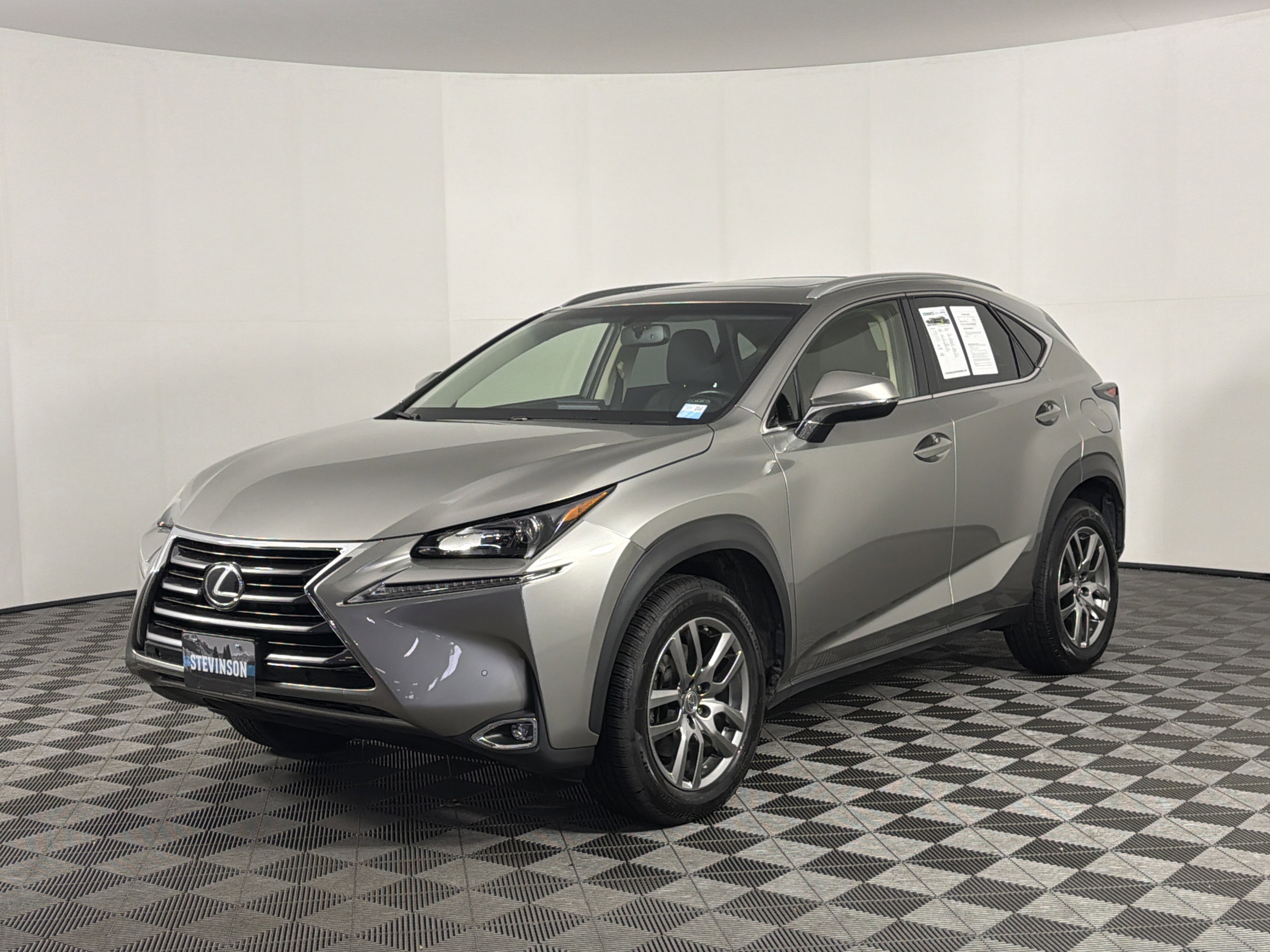Used 2015 Lexus NX 200t AWD w/ Premium Package image 3