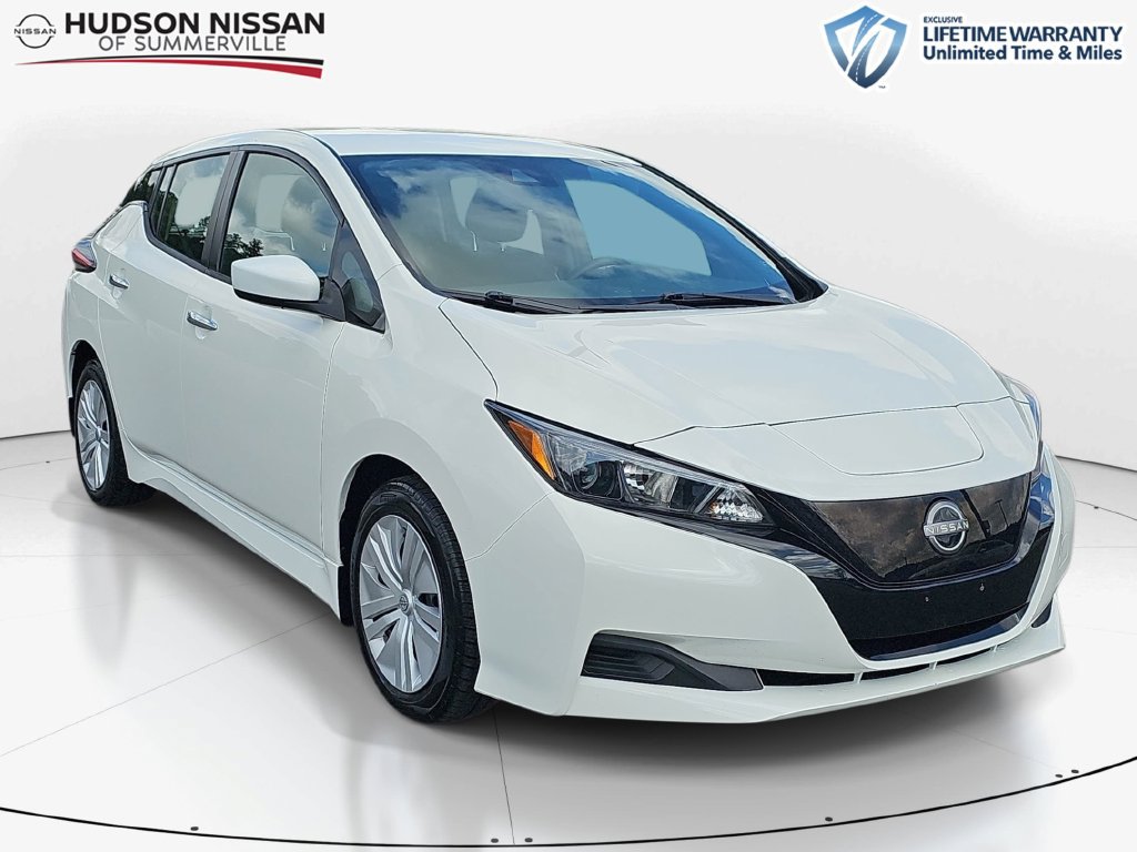 Used 2025 Nissan Leaf S FWD 360° Tour