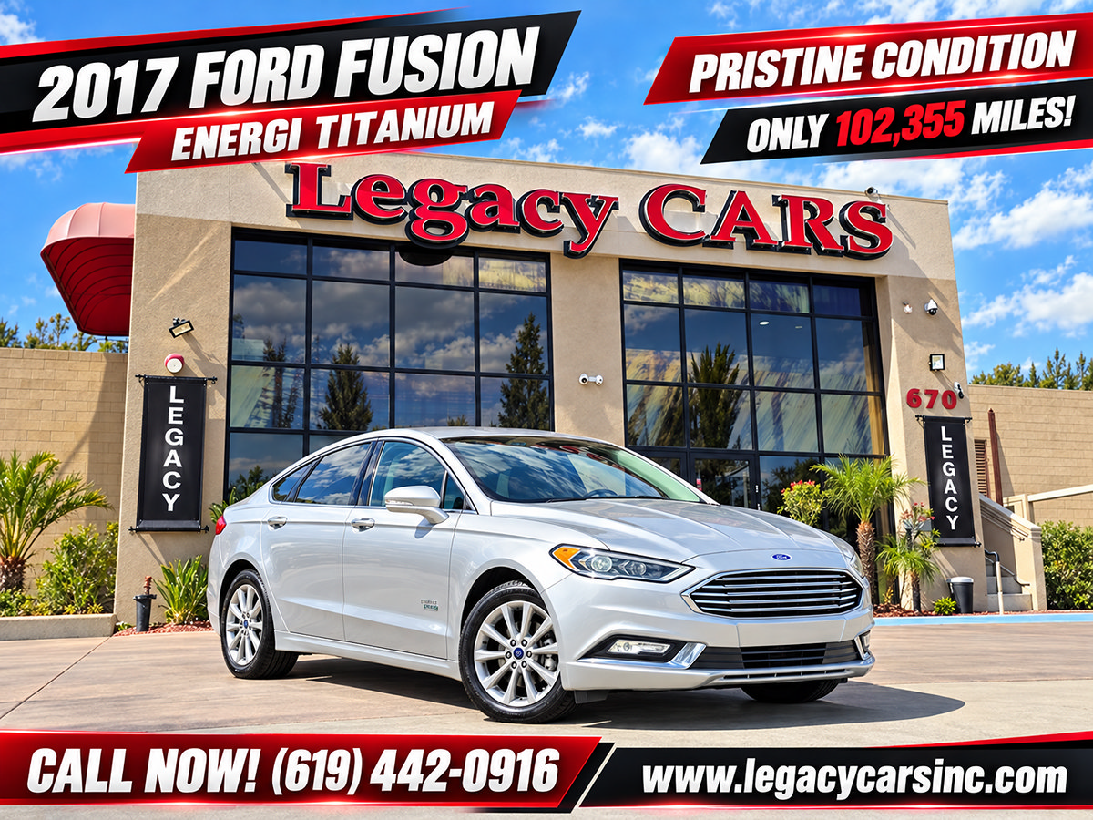 Used 2017 Ford Fusion Energi Titanium FWD image 2