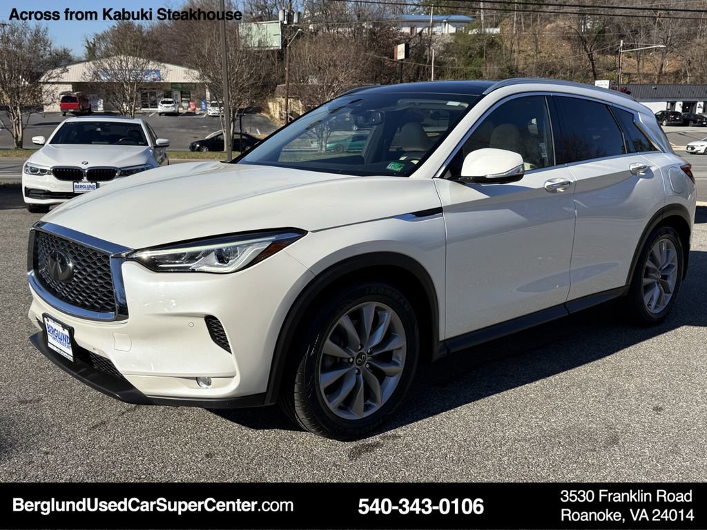 Used 2021 INFINITI QX50 Essential w/ Convenience Package image 8
