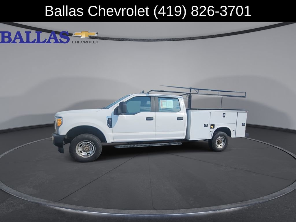 Used 2017 Ford F350 XL AWD/4WD image 4