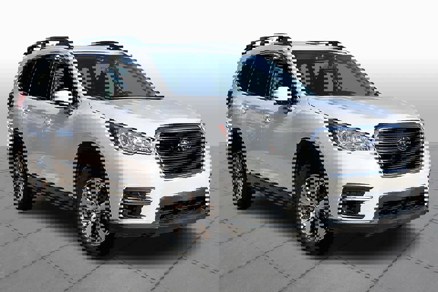 Used 2019 Subaru Ascent Premium w/ Popular Package #4 image 3