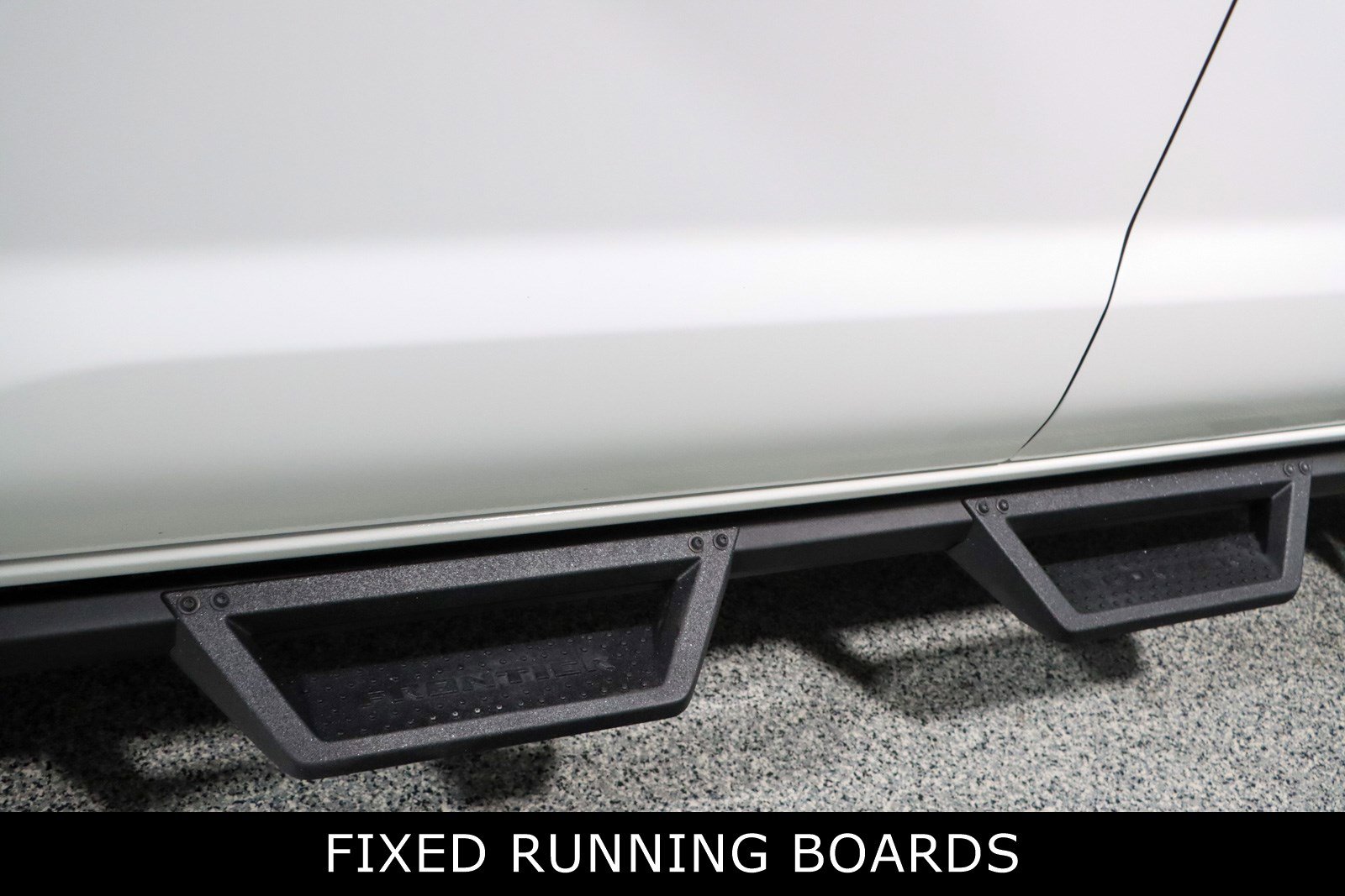 Used 2024 Nissan Frontier PRO-4X w/ Off-Road Protection Package image 12