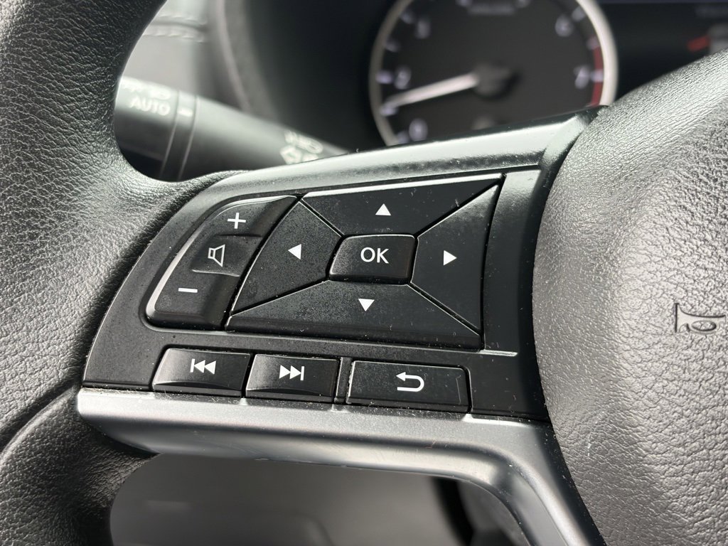 Used 2024 Nissan Sentra SV image 4