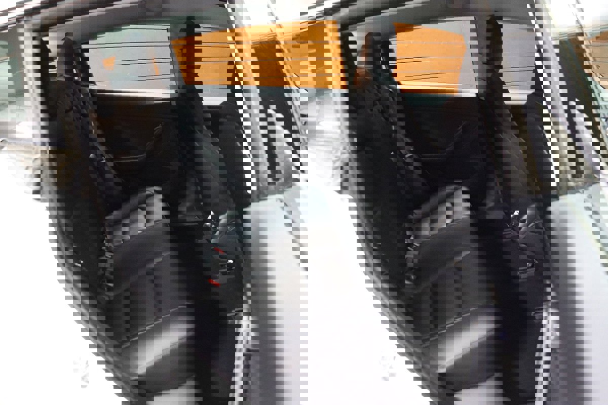 Used 2023 Tesla Model 3 Standard Range image 63