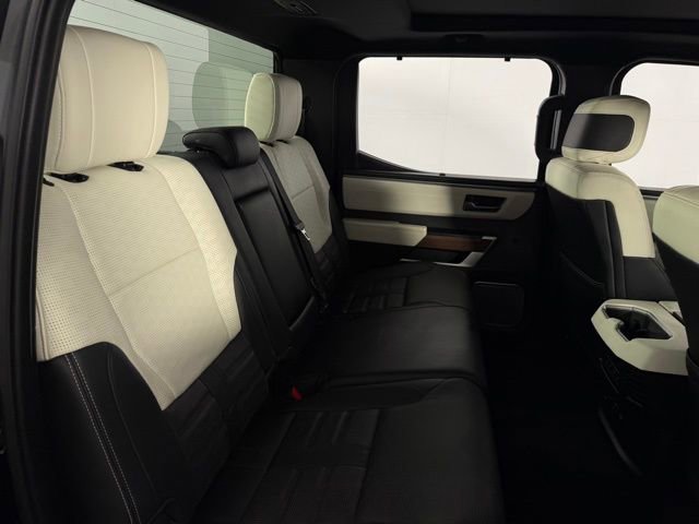 Used 2024 Toyota Tundra Capstone AWD/4WD image 18