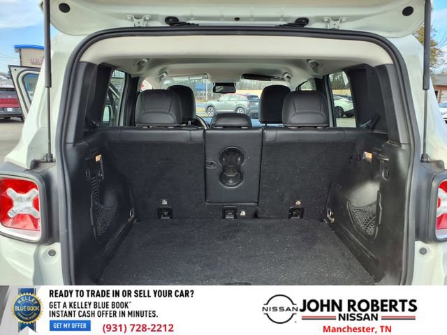 Used 2016 Jeep Renegade Limited image 26