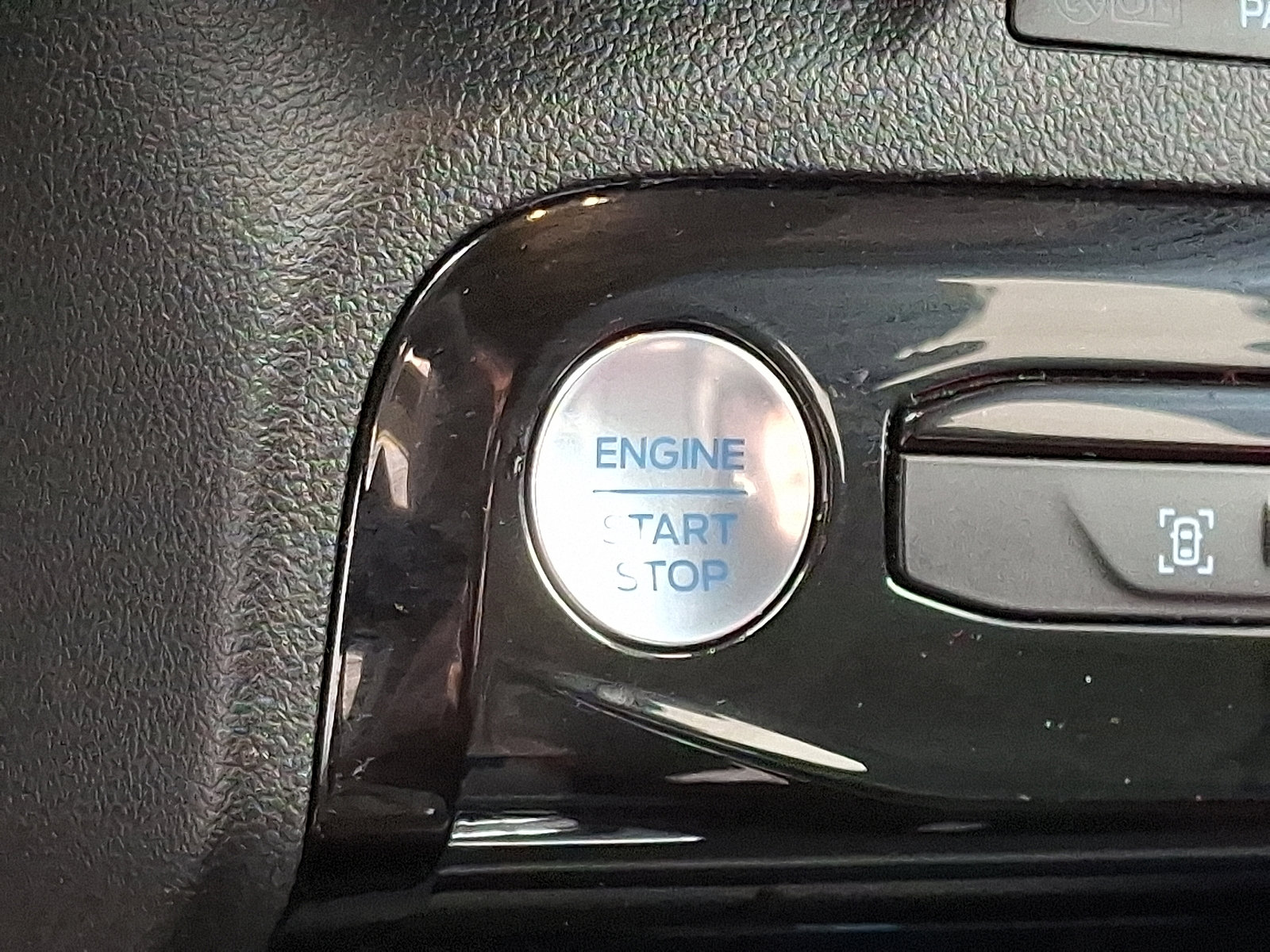 Certified 2023 Ford Escape ST-Line w/ Tech Pack #1 image 26