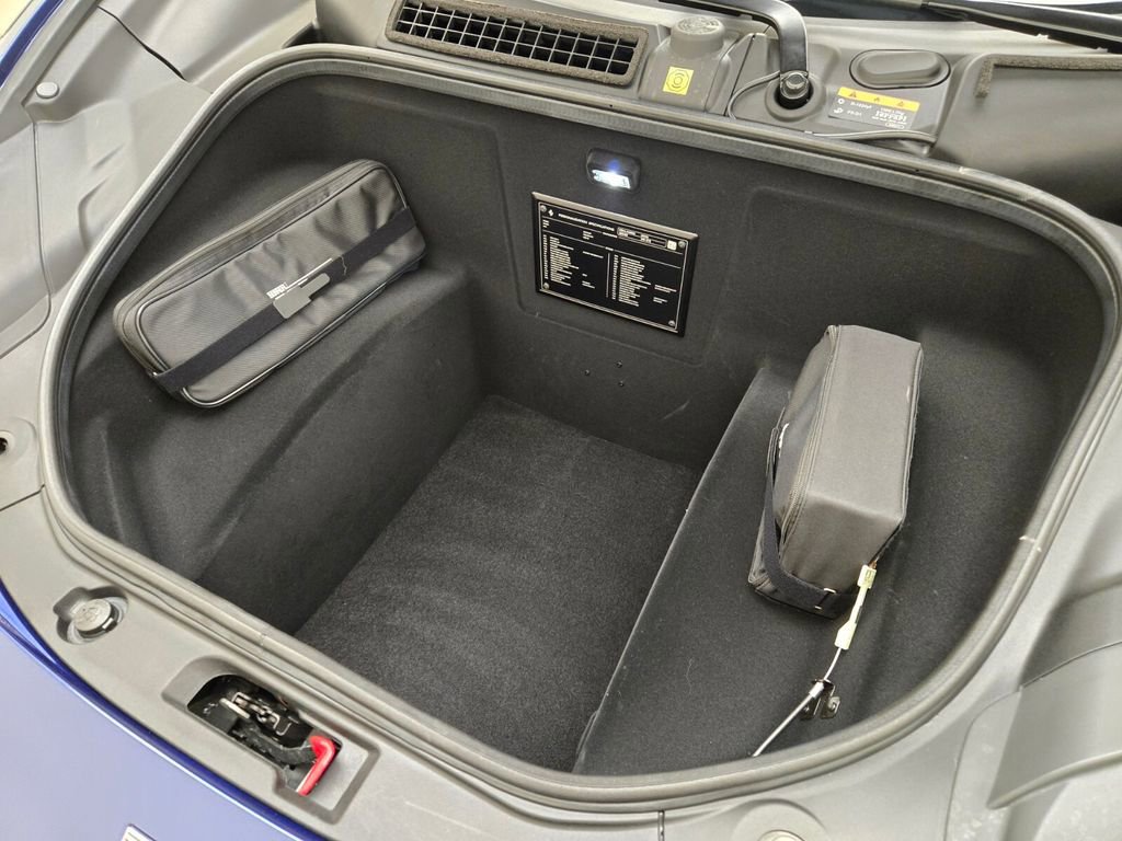 Used 2024 Ferrari 296 GTS RWD image 30