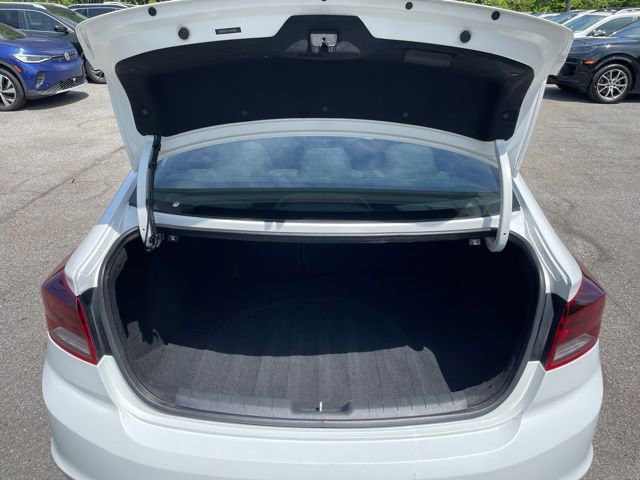 Used 2020 Hyundai Elantra SEL w/ Cargo Package (C1) FWD image 16