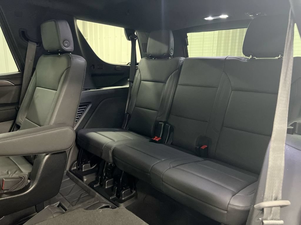 Used 2023 Chevrolet Tahoe LT w/ Luxury Package AWD/4WD image 24