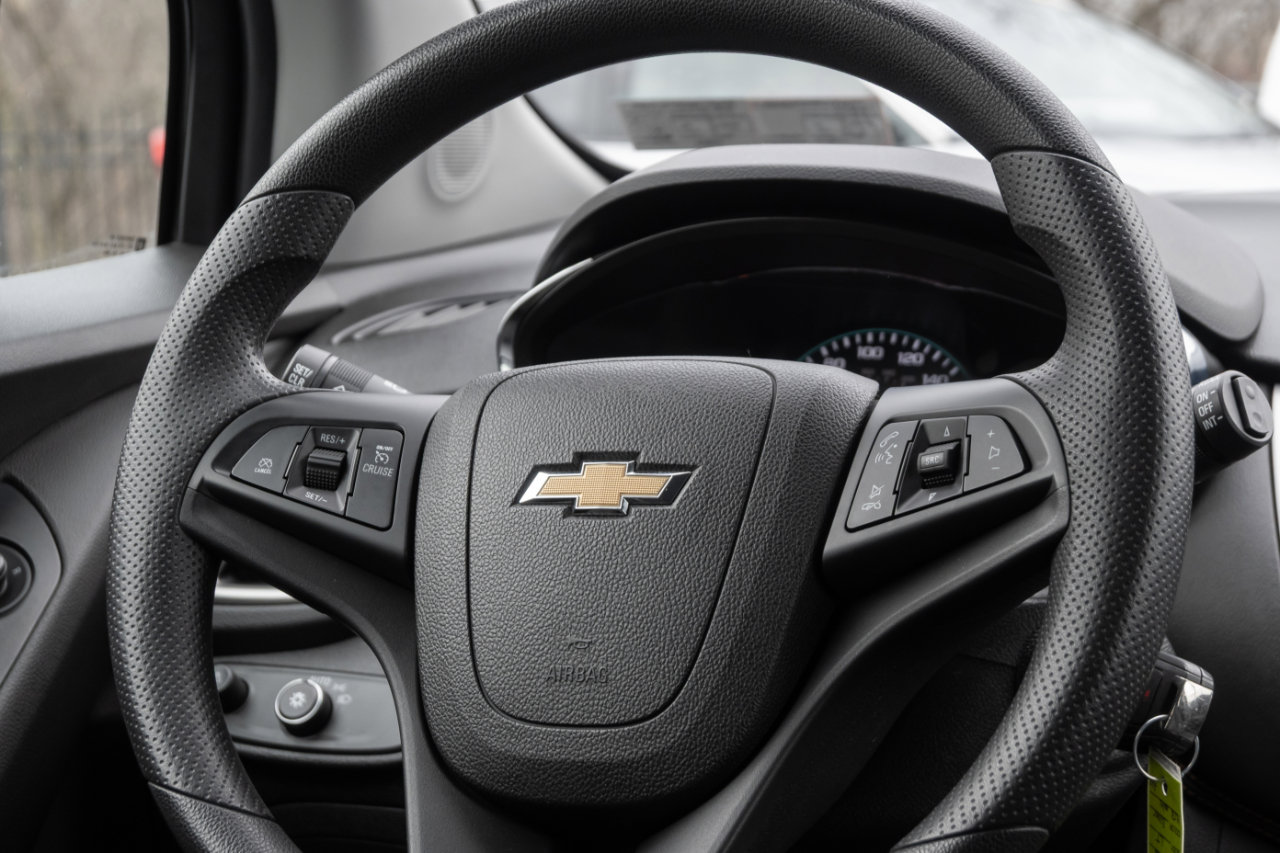 Used 2017 Chevrolet Trax LT image 26