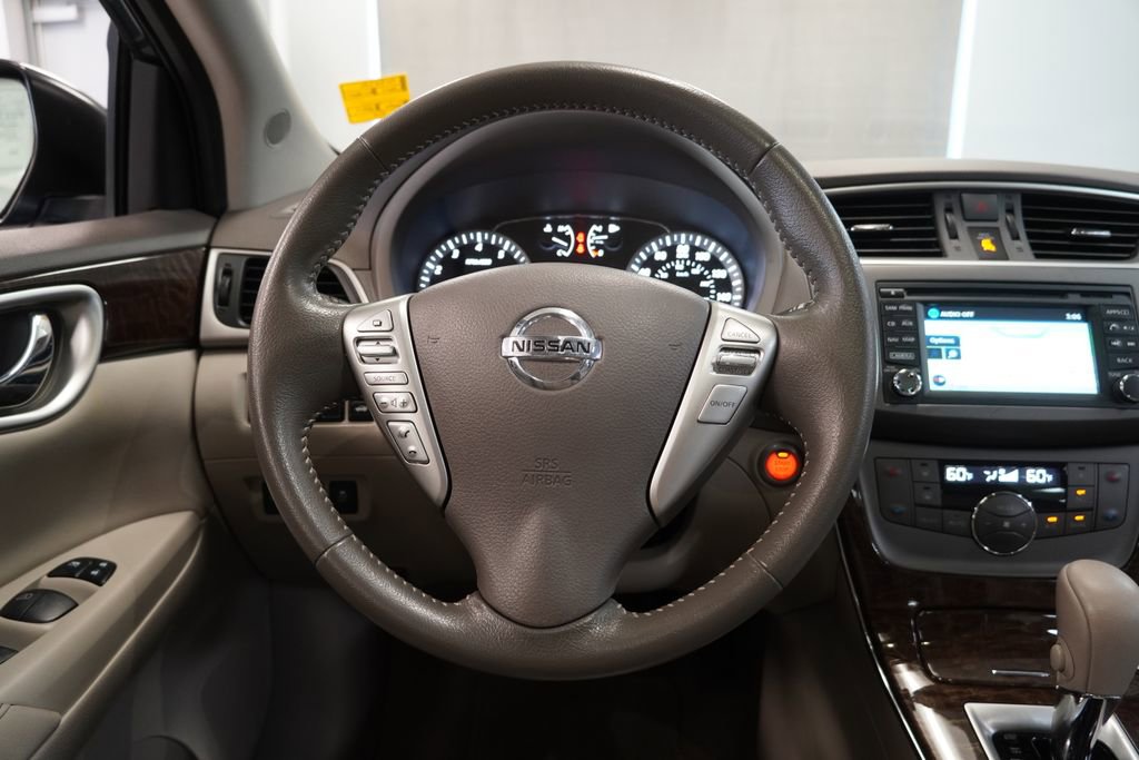 Used 2014 Nissan Sentra SL w/ Premium Package FWD image 18
