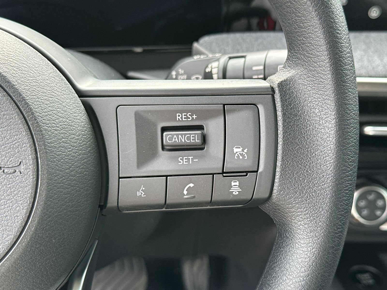 New 2026 Nissan Kicks S image 24