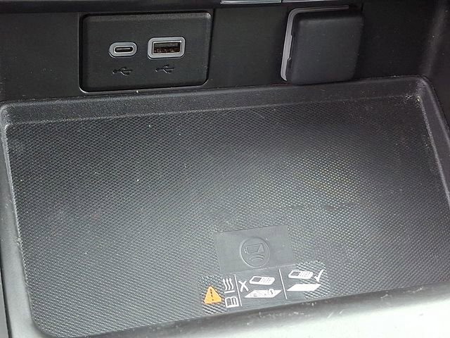 Used 2024 Chevrolet Tahoe Z71 image 29