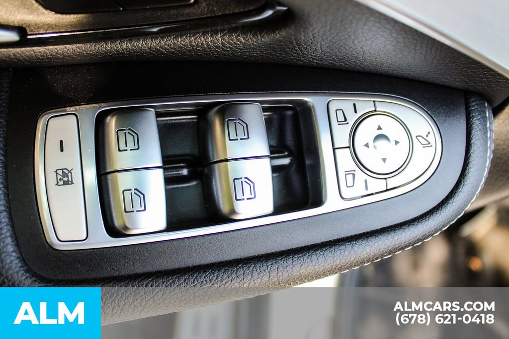 Used 2021 Mercedes-Benz GLC 300 4MATIC Coupe image 39