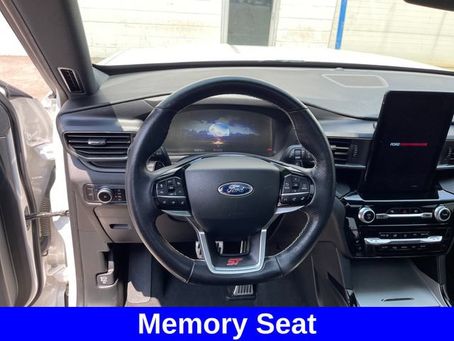 Used 2023 Ford Explorer ST w/ Equipment Group 401A AWD/4WD image 13