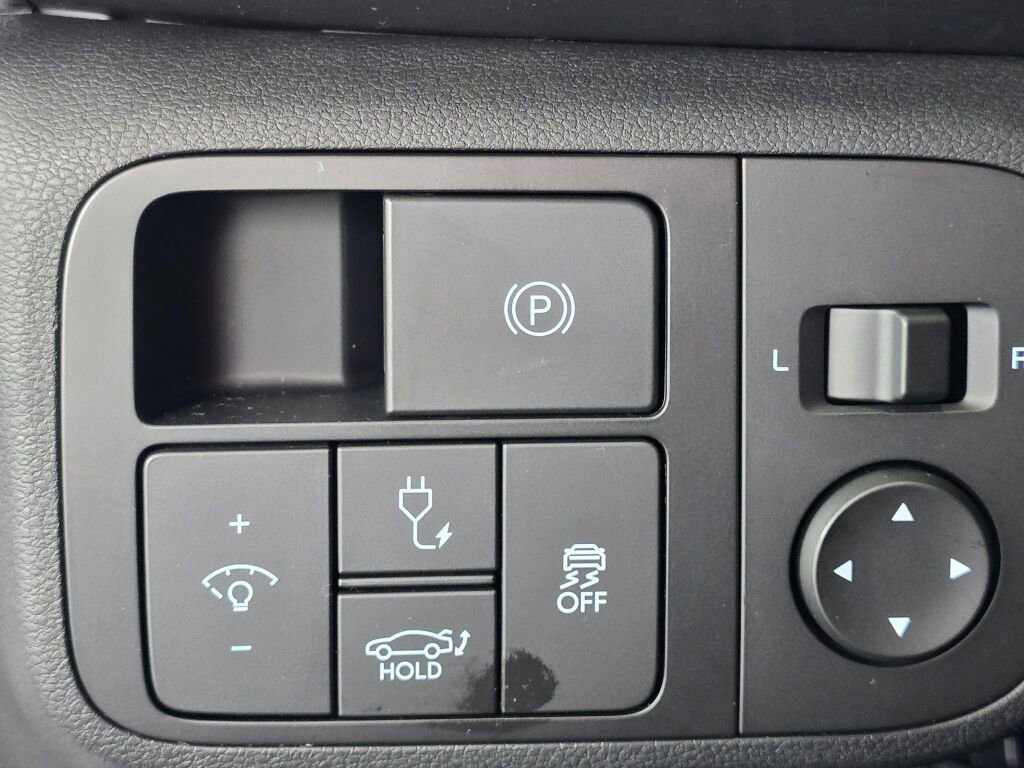 New 2025 Hyundai Ioniq 6 SEL image 26