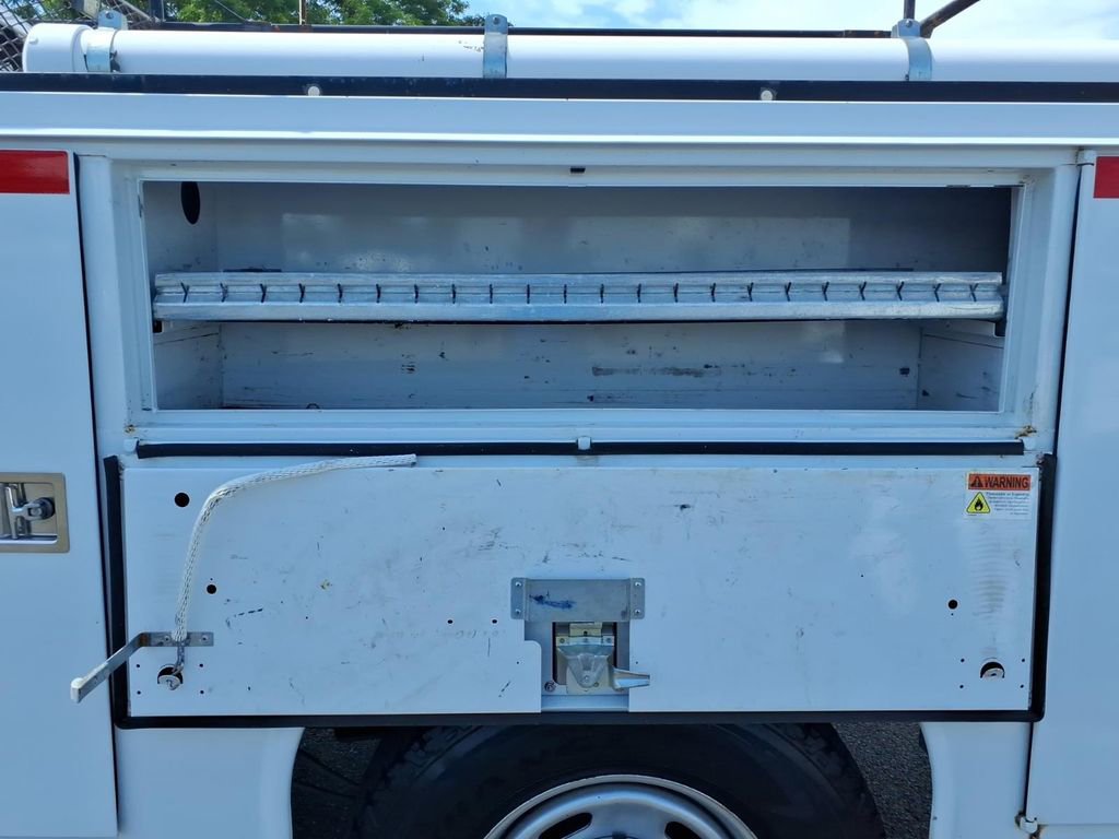 Used 2017 Ford F350 XL AWD/4WD image 14