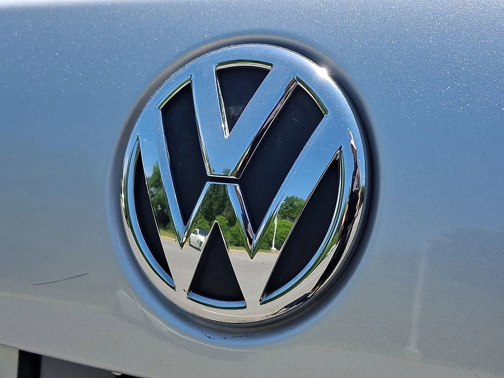 Used 2013 Volkswagen Passat 2.5 SE FWD image 32