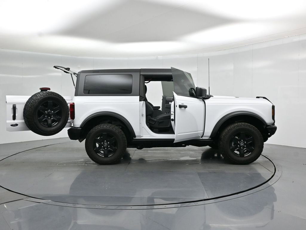 Certified 2024 Ford Bronco Black Diamond AWD/4WD image 4