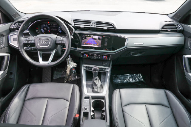 Used 2025 Audi Q3 2.0T Premium AWD/4WD image 6