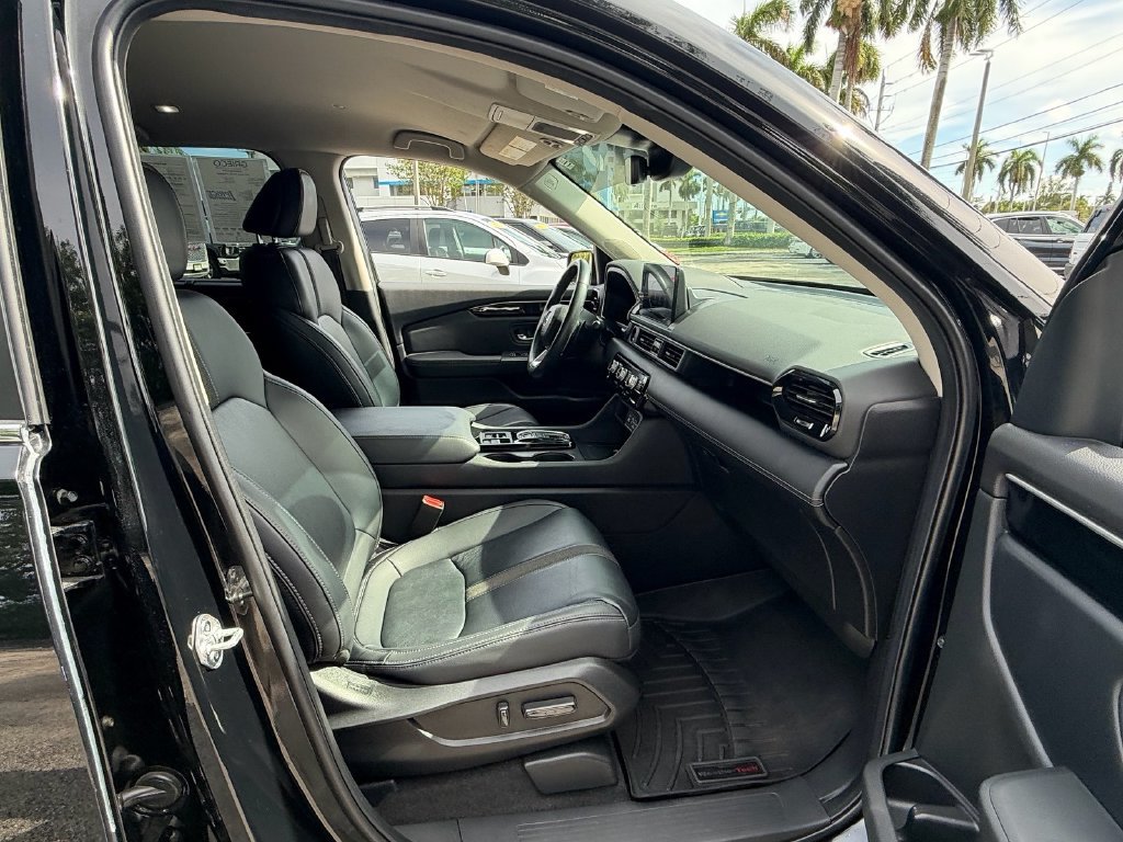 Used 2023 Honda Pilot EX-L image 19