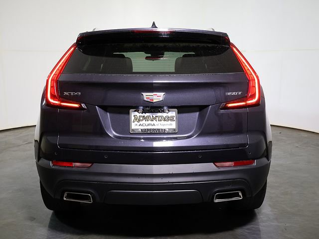 Used 2023 Cadillac XT4 Luxury w/ Cold Weather Package FWD image 10