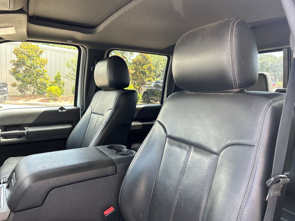 Used 2016 Ford F250 Lariat w/ Lariat Ultimate Package AWD/4WD image 9