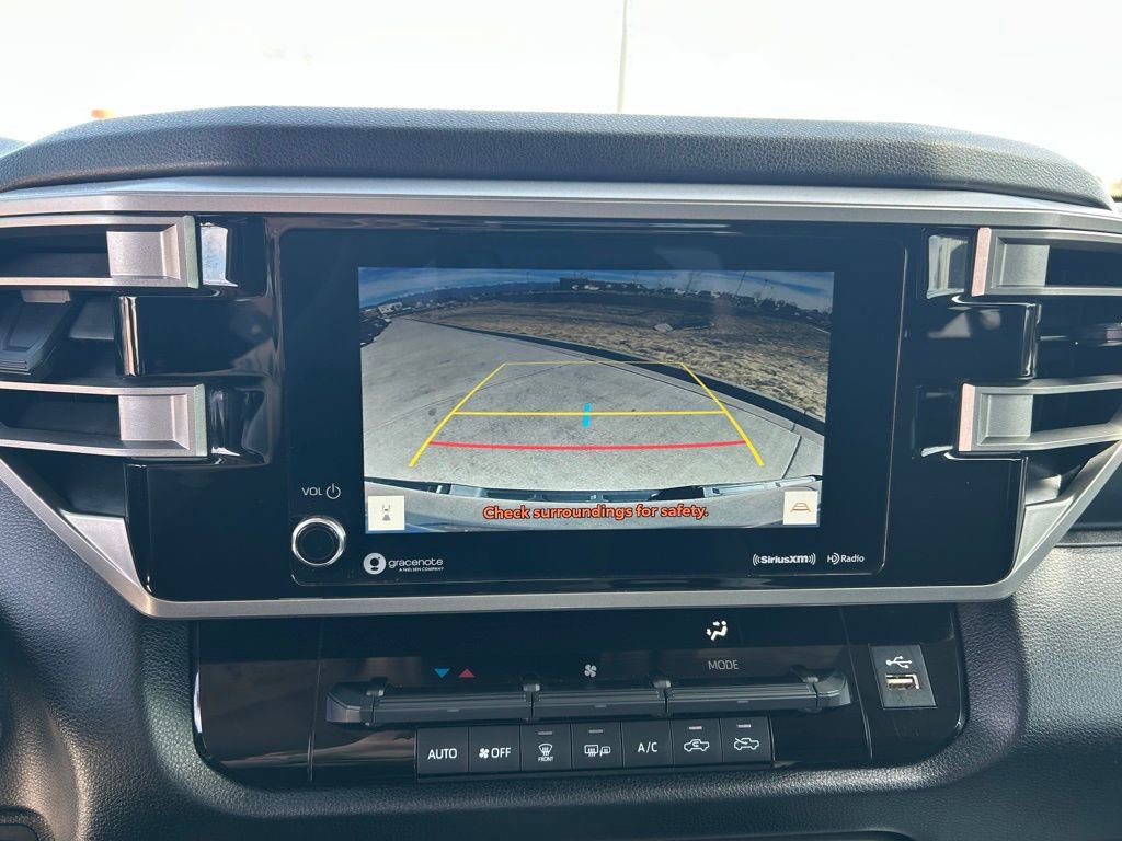 Used 2022 Toyota Tundra SR5 AWD/4WD image 17