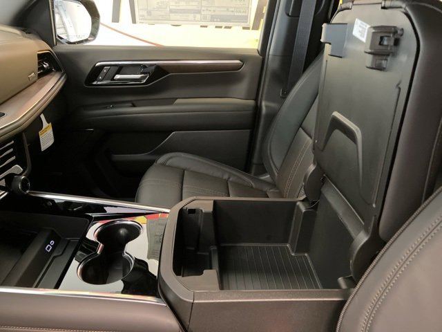 New 2025 Chevrolet Tahoe High Country image 24